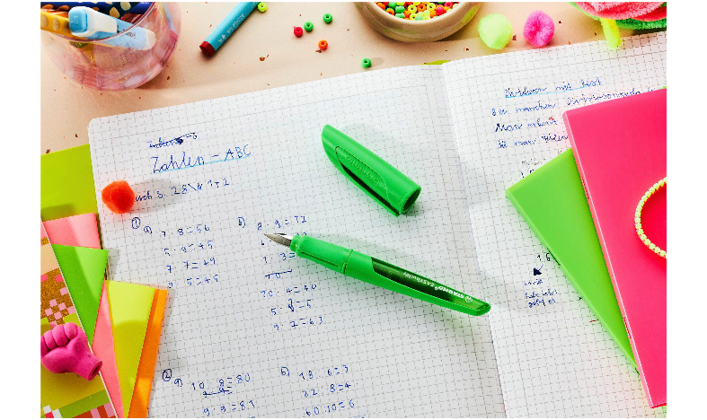 Ergonomic School Fountain Pen - STABILO EASYbuddy Neon - Assorted Colours and Nibs