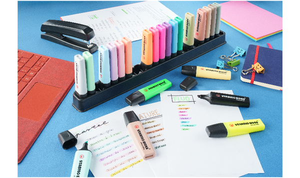 Highlighter - STABILO BOSS ORIGINAL - Deskset of 23 - 8 x Neon Colours, 8 x Pastel Colours, 6 x Nature Colours and 1 x Black Marker