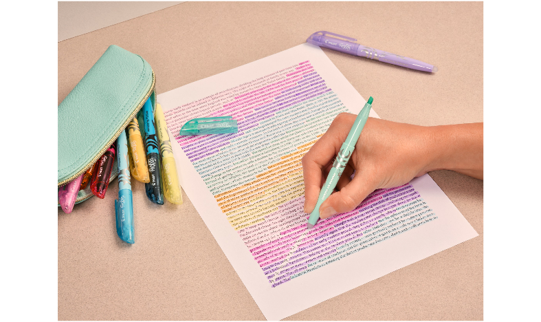 Pilot FriXion Light Soft Erasable Highlighter Wallet of 4 (Pastel Orange, Pastel Pink, Pastel Green, Pastel Blue)
