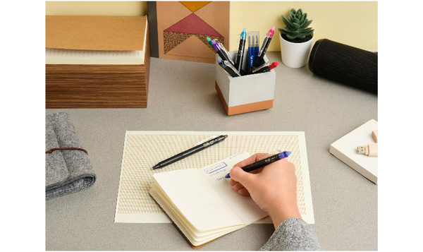 Pilot FriXion Point Clicker Erasable Rollerball Pen 05 Fine 4 Piece 'Set 2 Go'