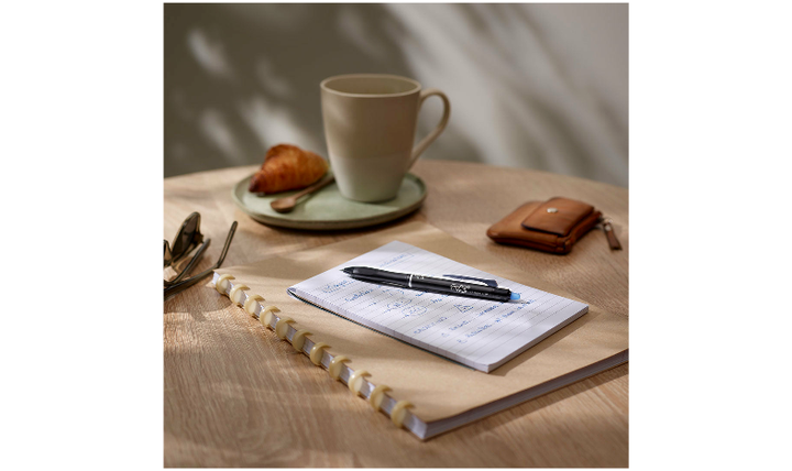 Pilot FriXion Ball Plus Rollerball Pen Blue + 3 Pilot FriXion Refills