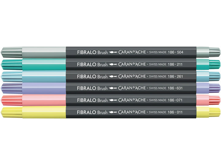 Horizontal lineup of the six Caran d&