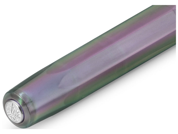 Kaweco LUNAR SPORT Shadow Purple fountain pen cap end detail with iridescent finish