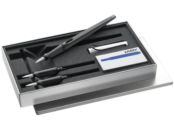 LAMY joy AL Calligraphy Set presentation box containing a calligraphy fountain pen, interchangeable 1.1mm, 1.5mm and 1.9mm nibs, and five LAMY T10 blue ink cartridges