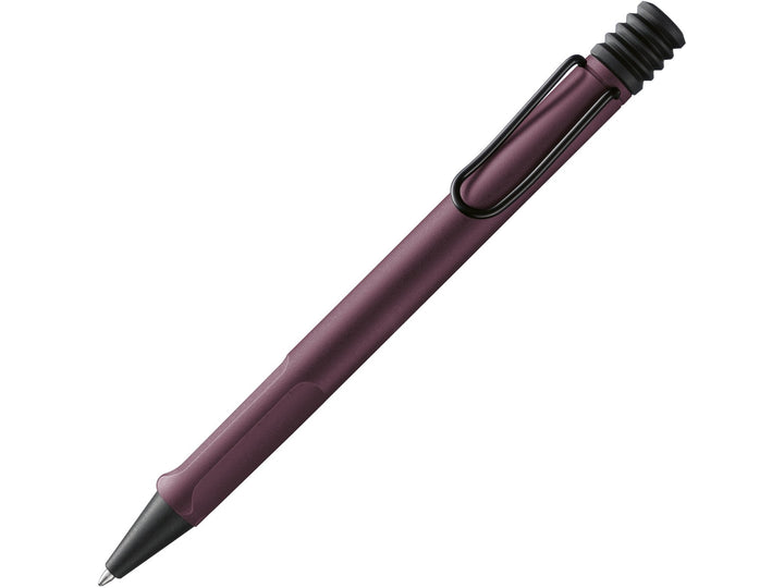 LAMY safari ballpoint pen in Scarlet with ergonomic grip section, self-sprung metal clip and black medium LAMY M16 refill