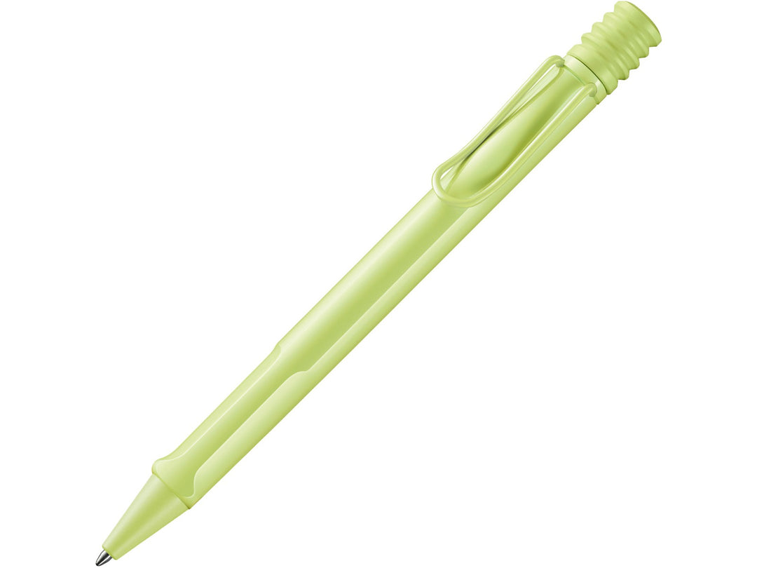 LAMY safari ballpoint pen in Spring Green with ergonomic grip section, self-sprung metal clip and blue medium LAMY M16 refill