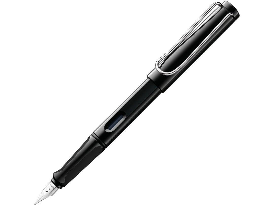 LAMY safari black fountain pen featuring stainless steel nib, ergonomic grip section and wire clip