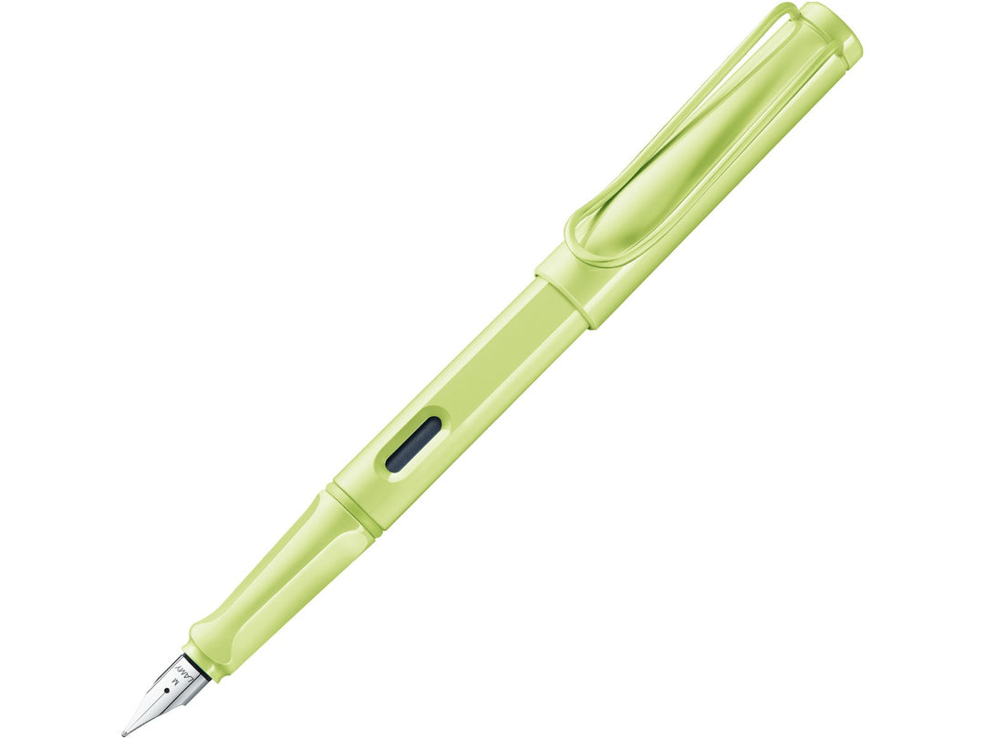 LAMY safari spring green fountain pen featuring stainless steel nib, ergonomic grip section and wire clip
