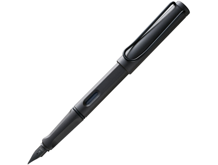 LAMY safari fountain pen Umbra featuring black stainless steel nib, ergonomic grip section and lightweight ABS body