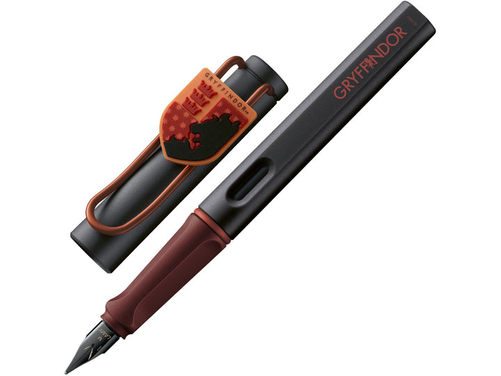 LAMY safari Harry Potter Gryffindor fountain pen featuring Gryffindor house charm, ergonomic grip section and black steel nib