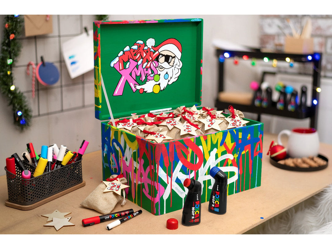 Lifestyle image featuring the uni POSCA MOP&