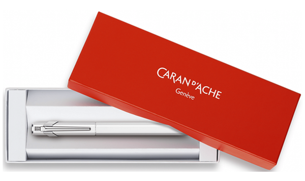 Caran d'Ache 849 Fountain Pen White