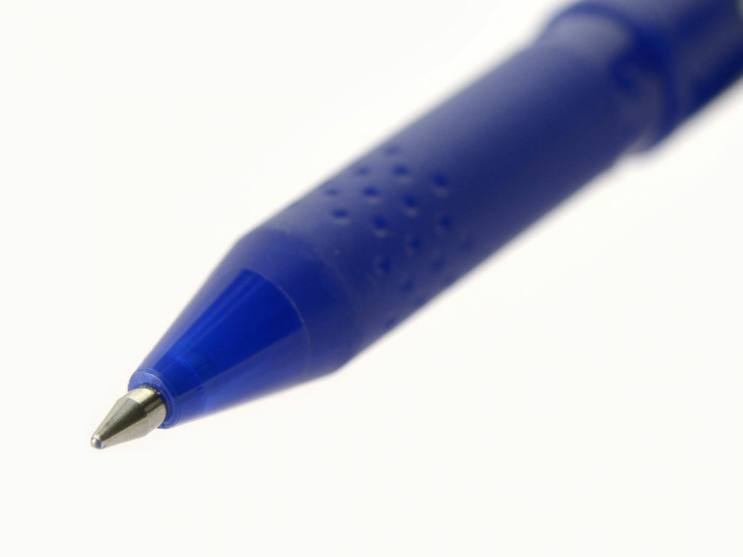 Pilot FriXion Erasable Rollerball Pen Assorted Pack of 5 (2 Black, 2 Blue, 1 Red)
